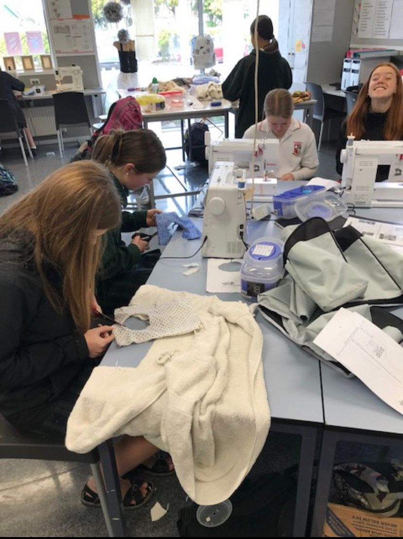 Y10 Fashion and Textiles class give back