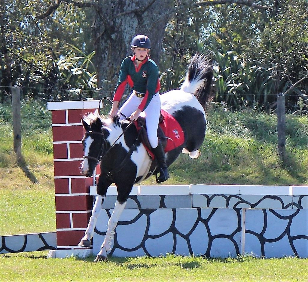 Central Plateau Schools Show Jumping